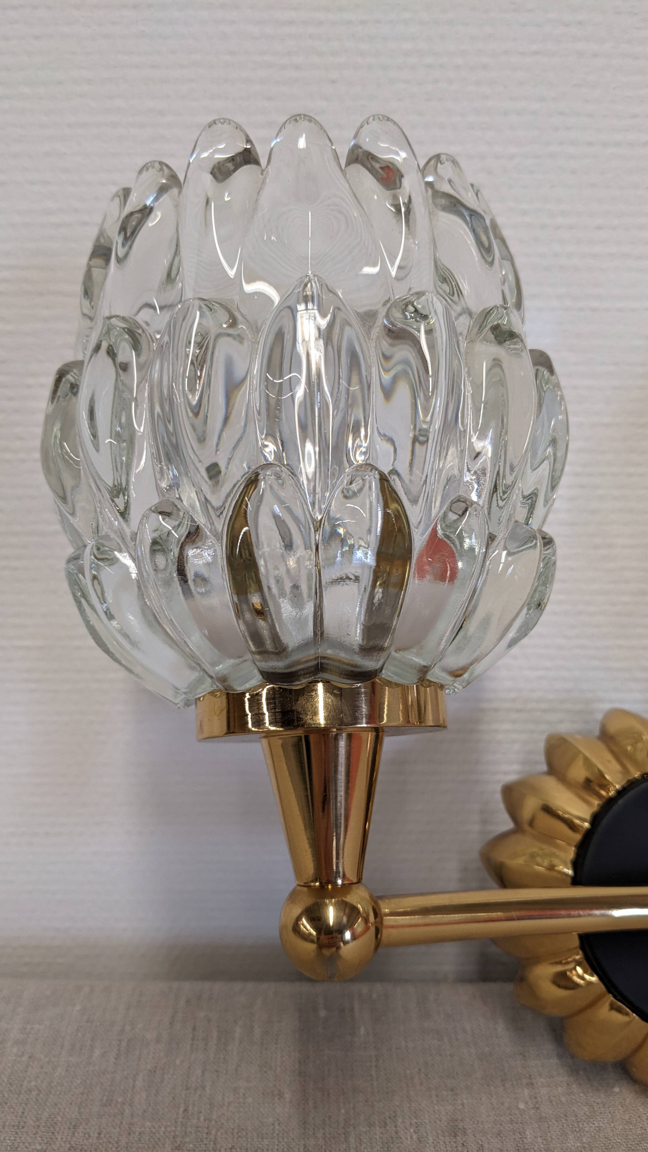 Set of 4 double Art Deco wall lights in Murano glass, France circa 1930.