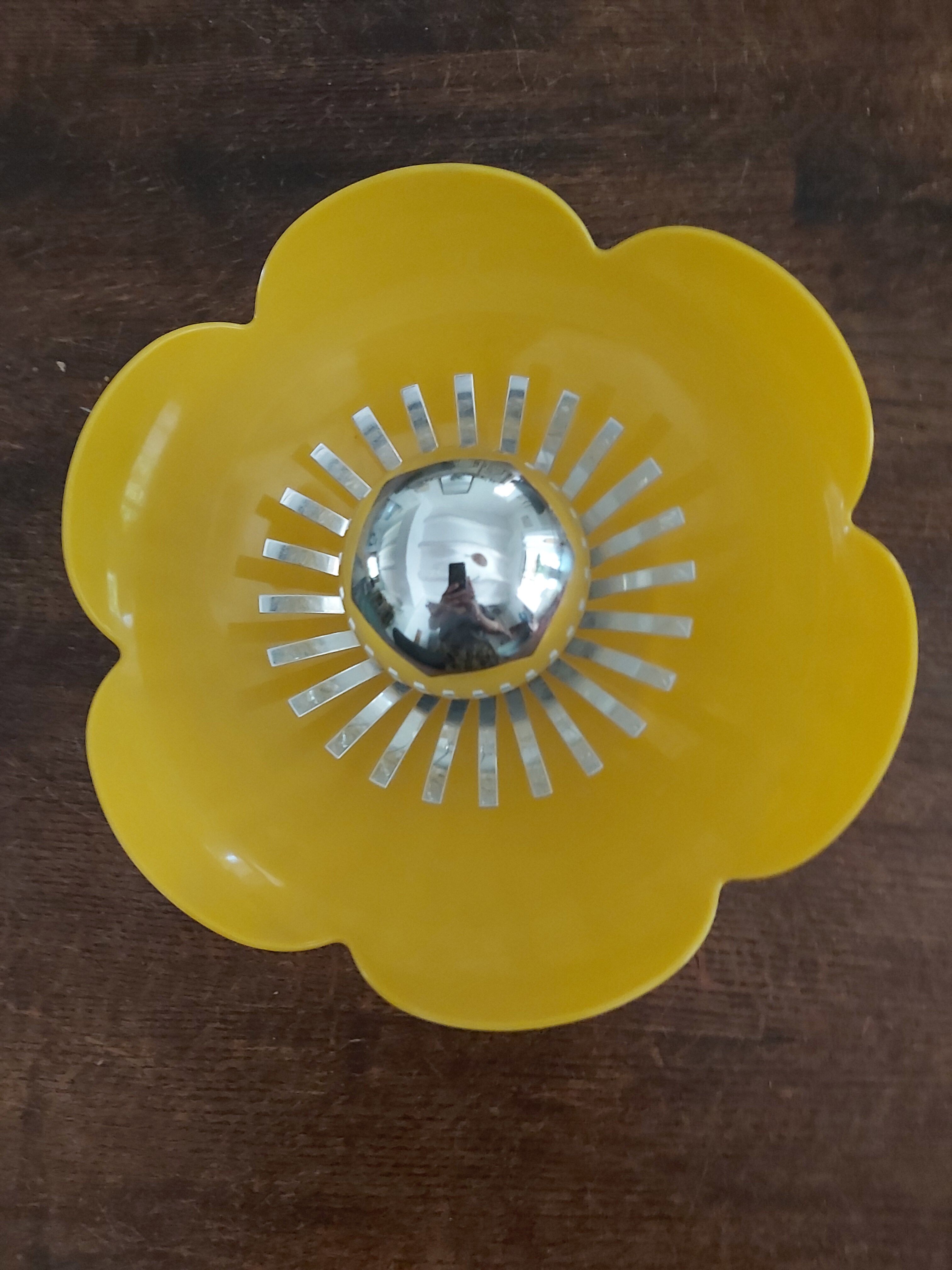 Wall light 70s flower