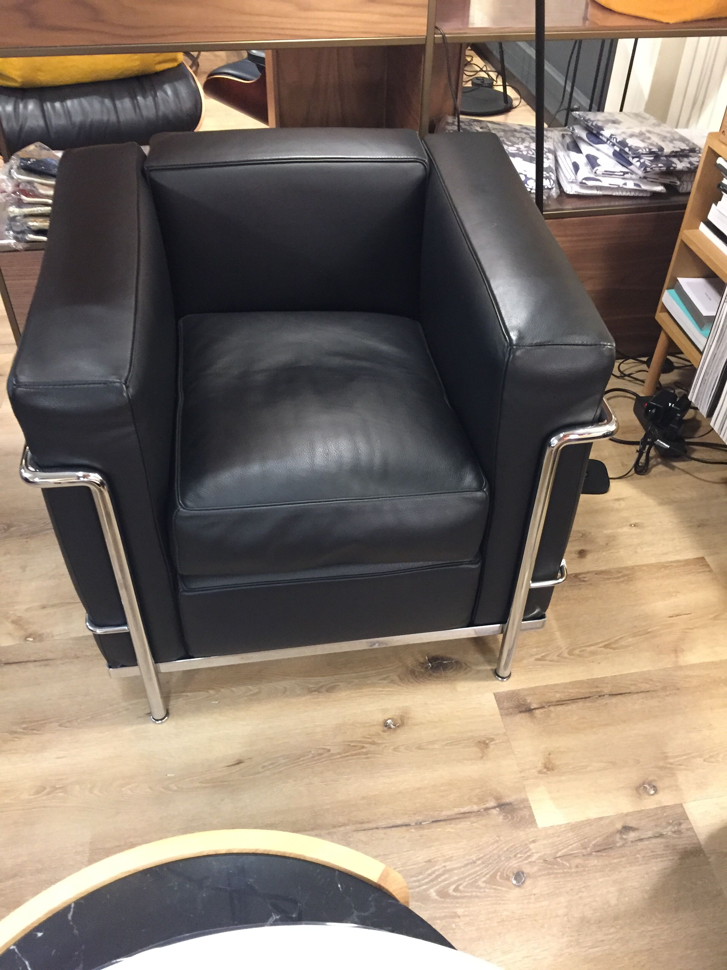 Armchair Lc2 Le Corbusier Cassina edition