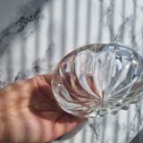 Empty glass pocket