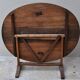 Table ovale de vigneron