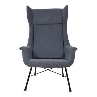 Vintage wingback lounge armchair by Miroslav Navrátil for TON, 1960s, restored