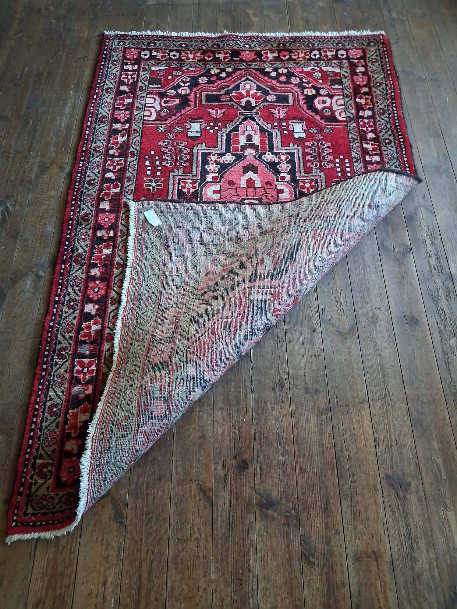 Handmade Persian Hamadan rug 207x132cm