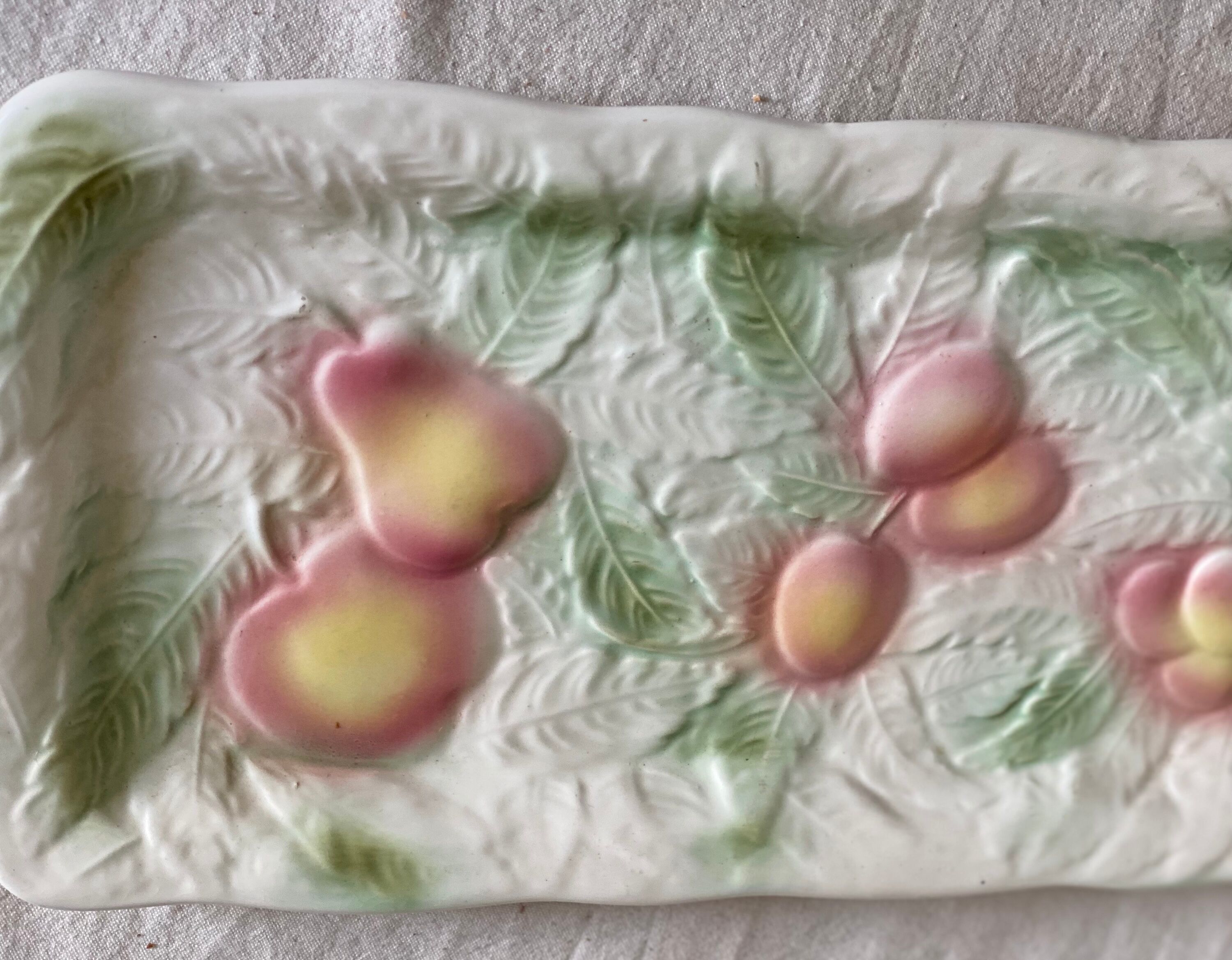 Vintage 1970s fruit cake dish