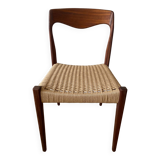Scandinavian chair in teak and Danish rope