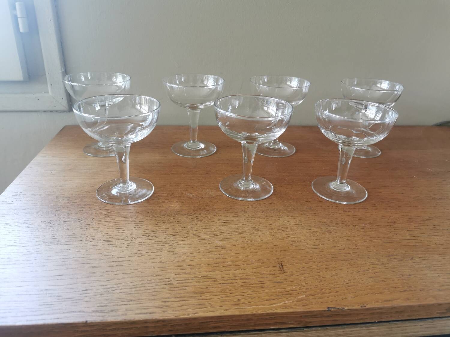 Suite de 7 coupes à Champagne vintage