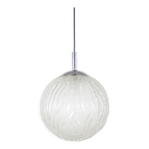 suspension globe du milieu