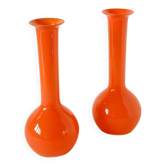 Paire de vases en opaline, orange, design, 1970