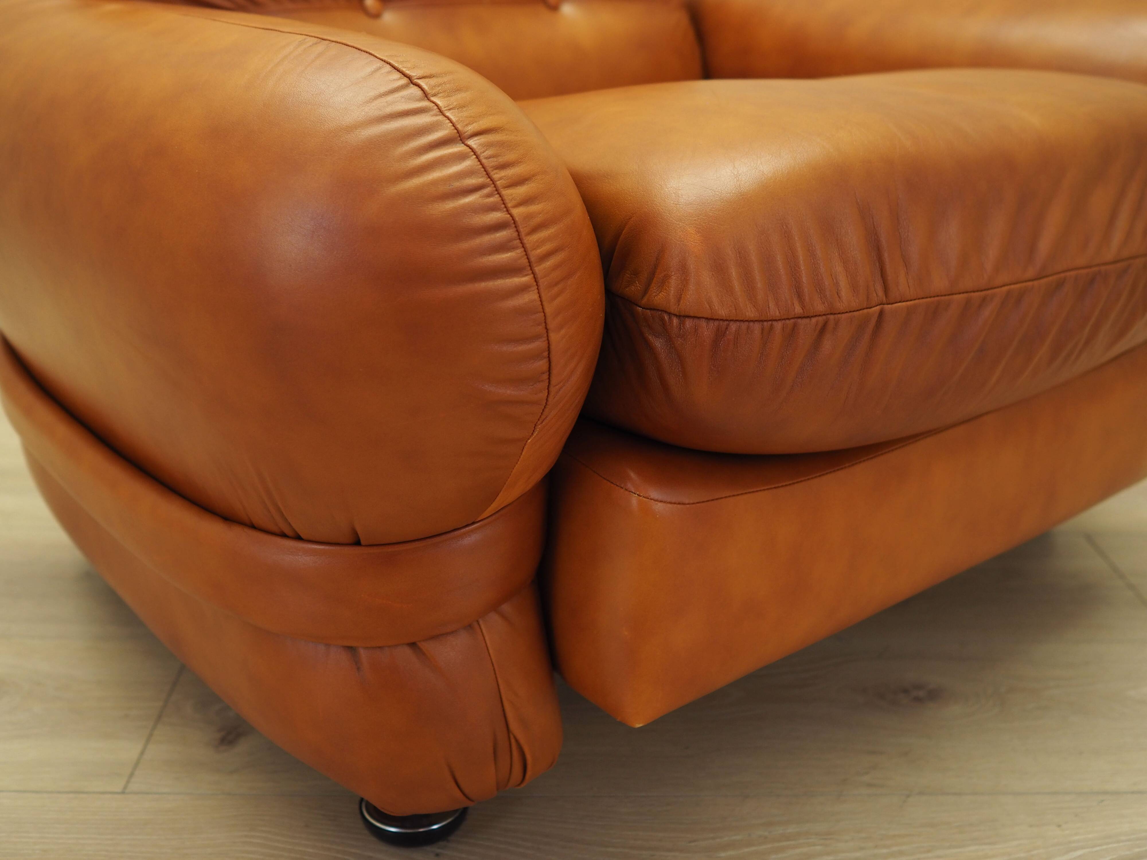 Leather armchair, Italian design, 1970s, production: Italy
