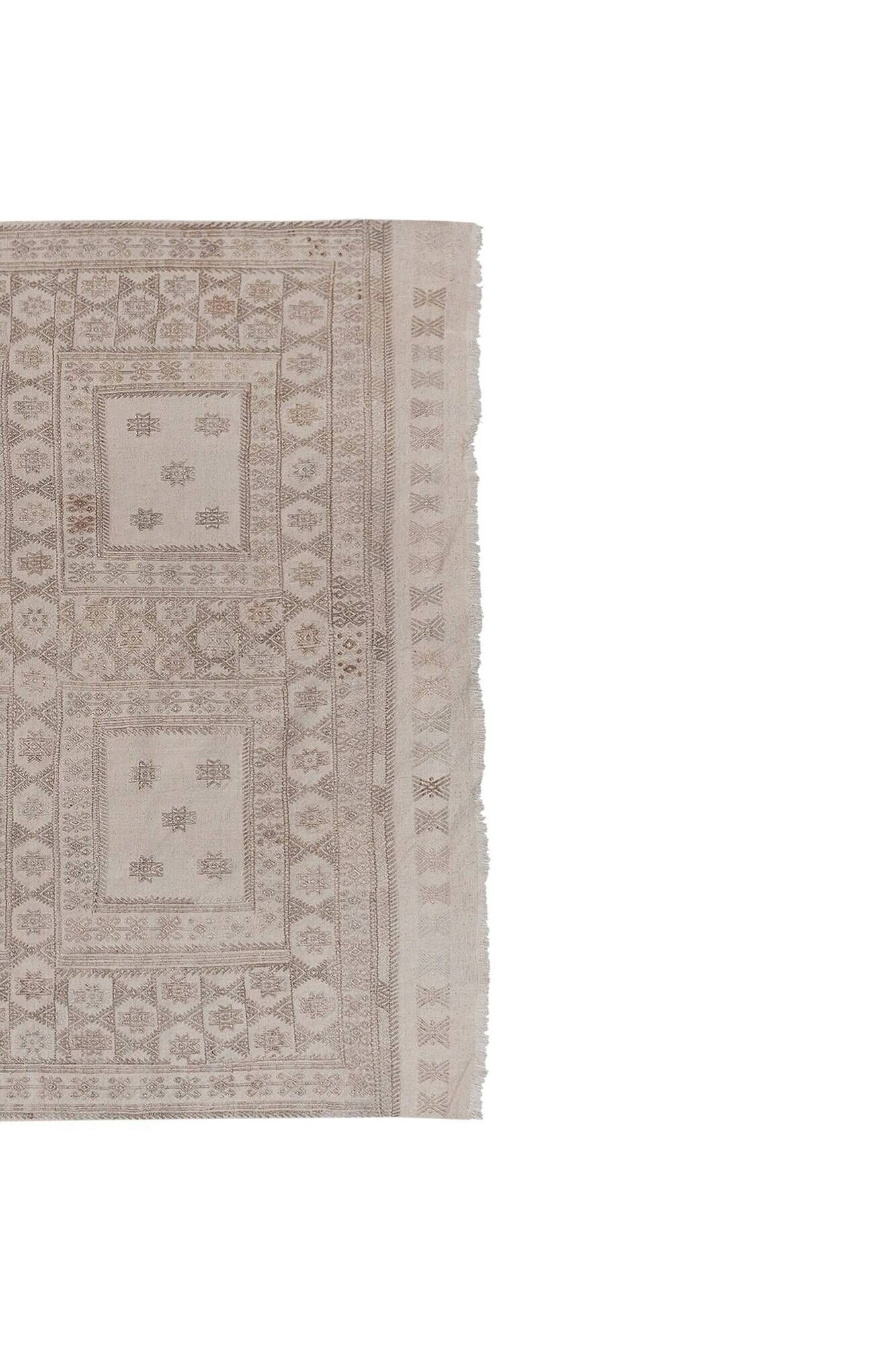 Vintage hand-embroidered tribal tapestry 150x214 cm