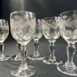 Suite de 6 verres à liqueur ou à porto en verre XIXe gravé à l'aiguille