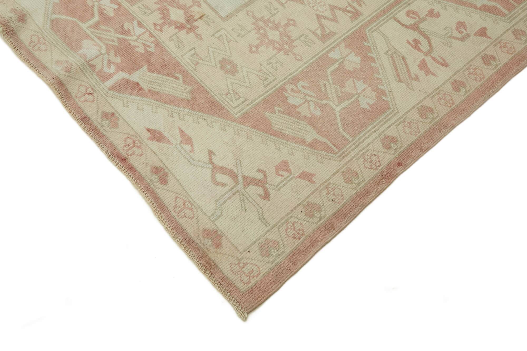 Turkish Vintage Anatolian Rug 211 cm x 282 cm