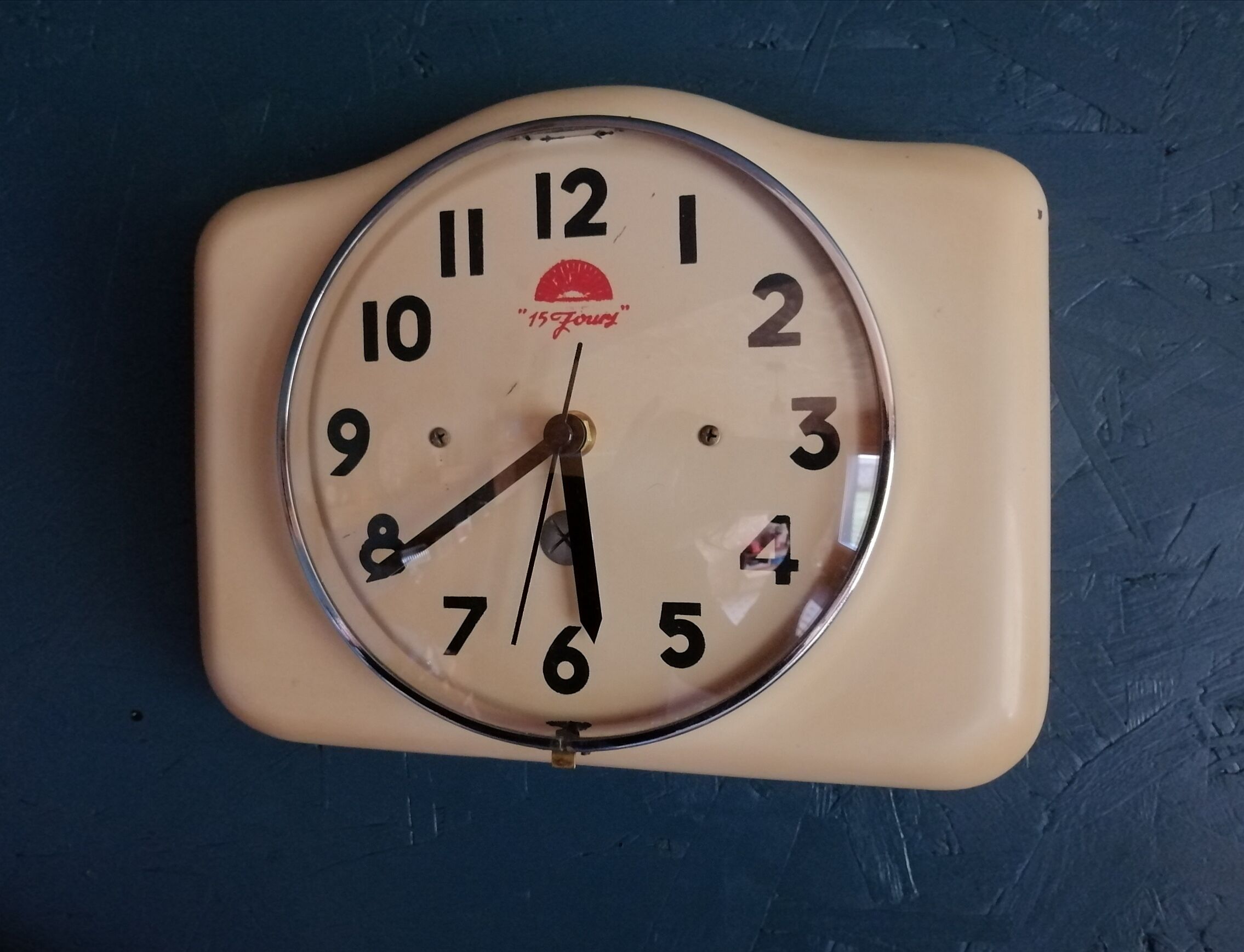 Vintage clock, "15 days" wall clock