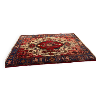 Tapis d'Orient entièrement fait main