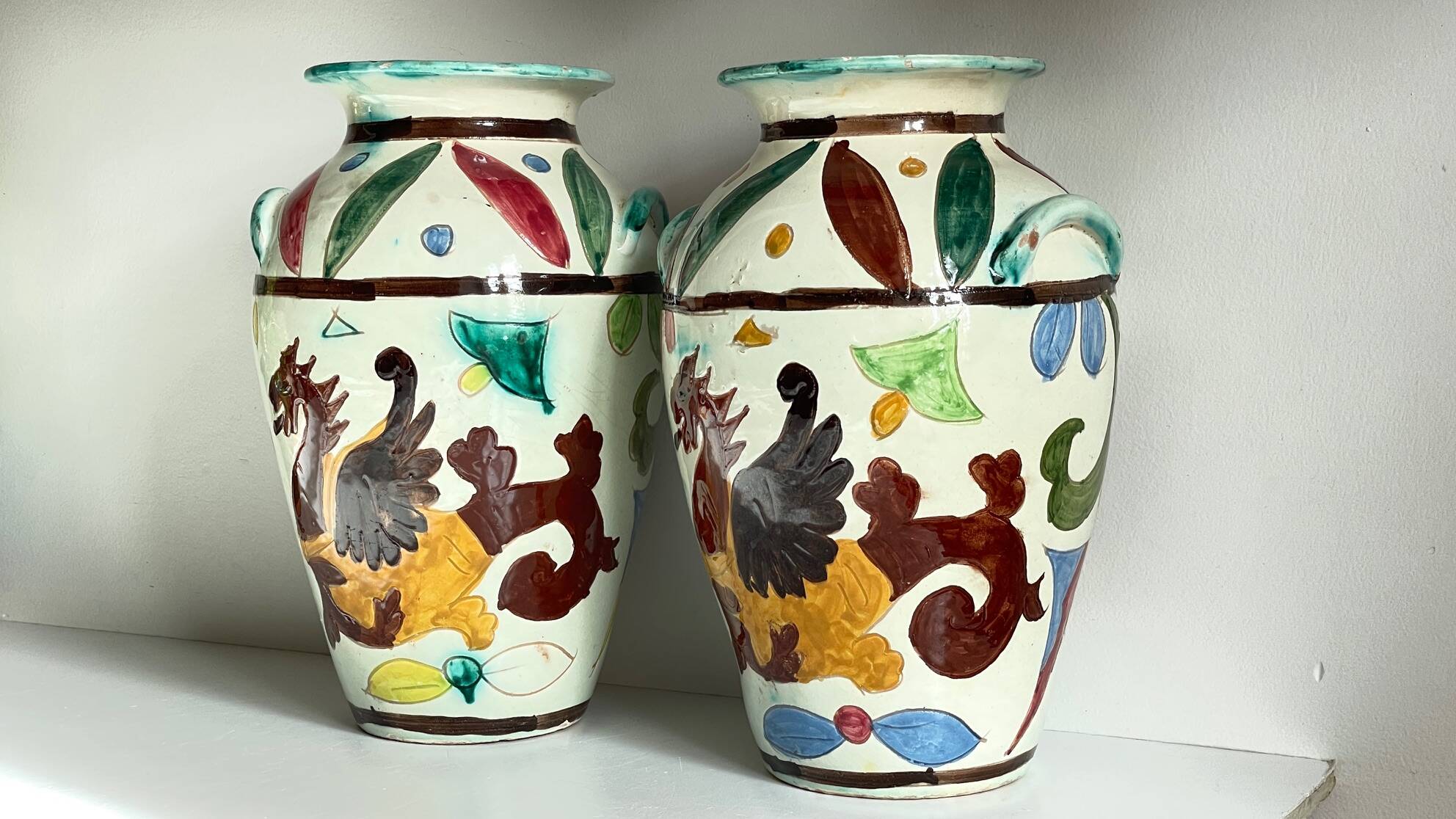 Vases vintage italy motif dragon