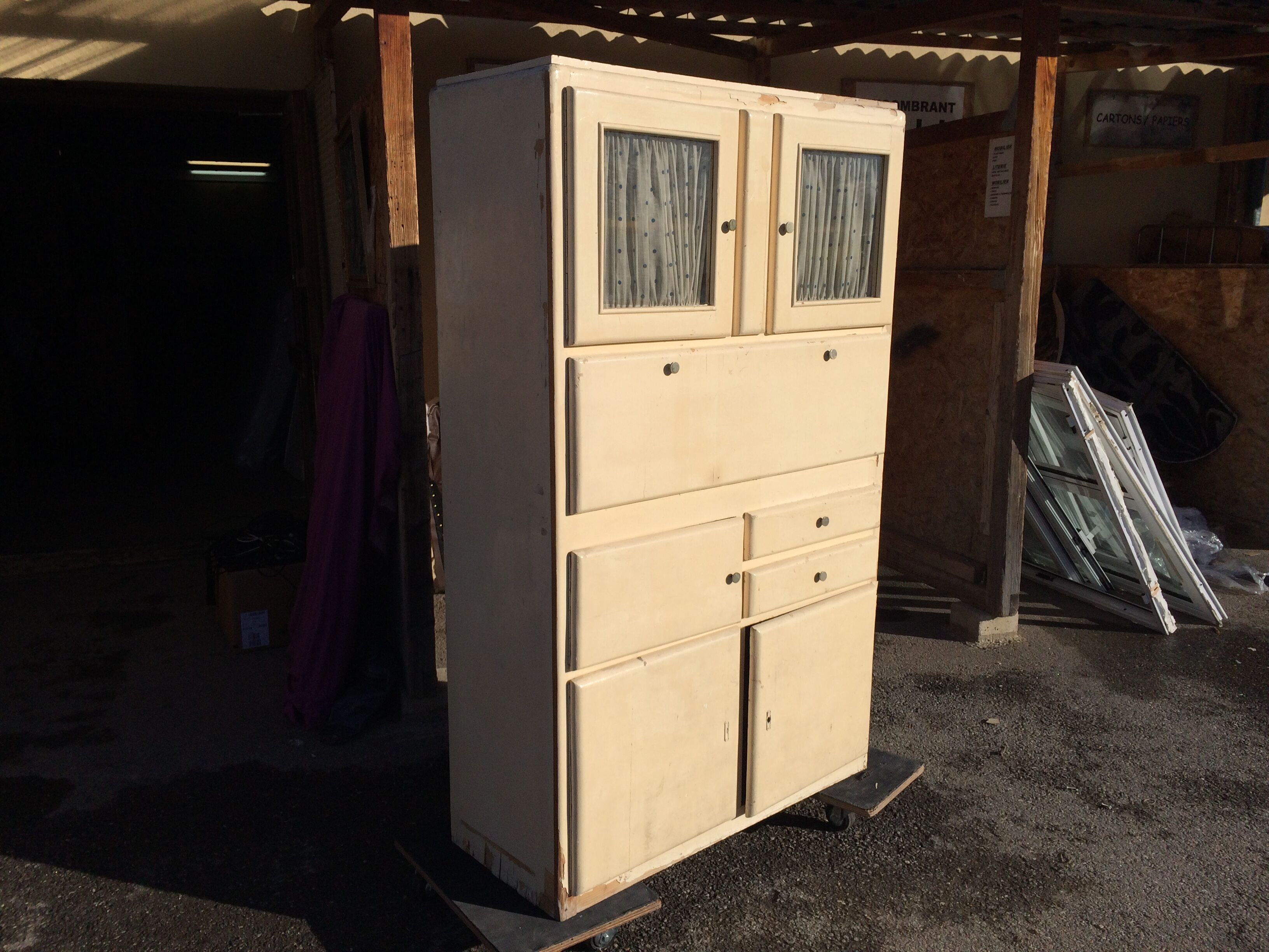 Buffet Mado compact années 50