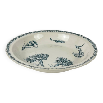 Shallow dish with rim model "Oeillet", KG Lunéville, ironstone, 19th century