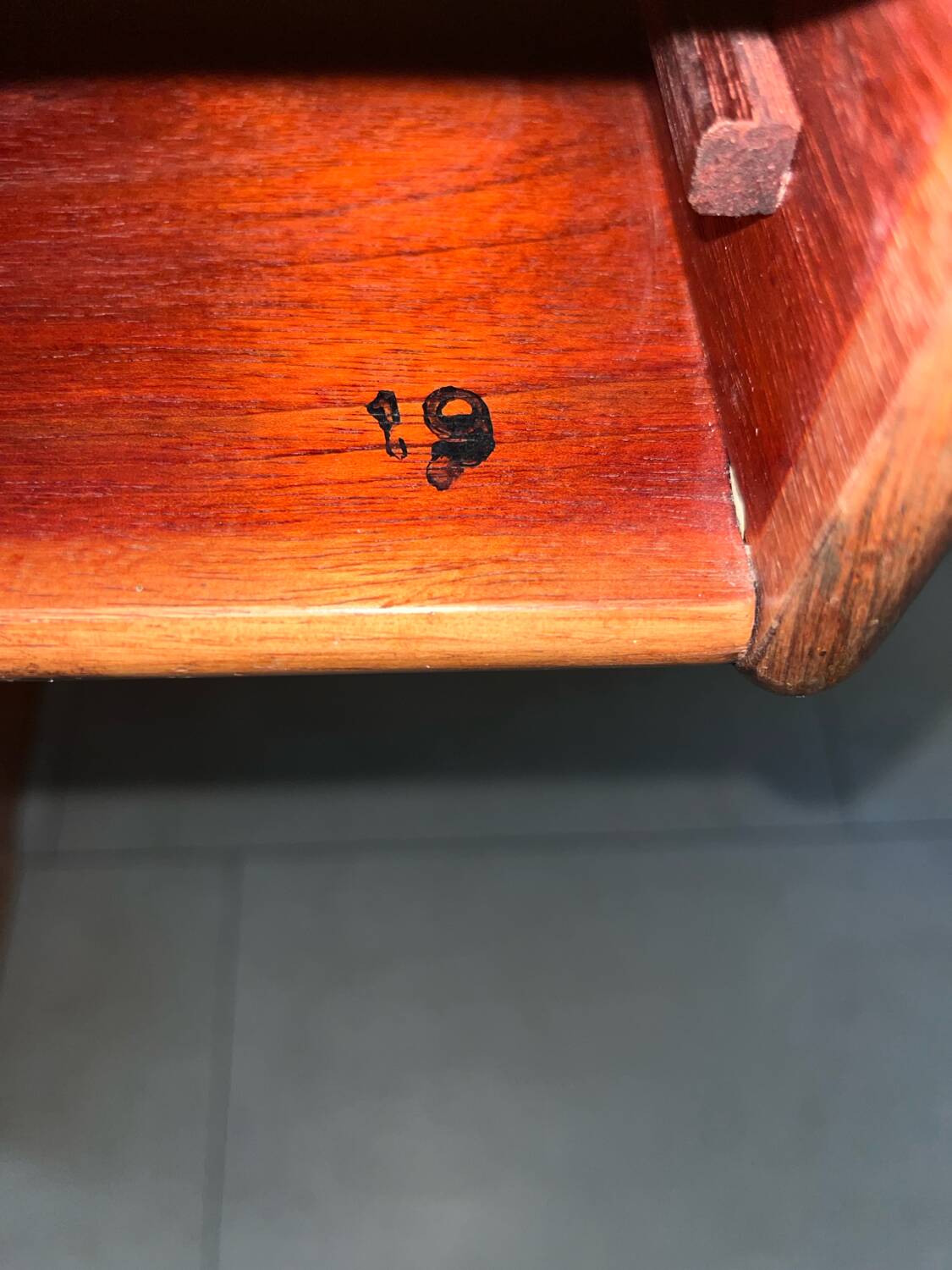 Bureau de G. Frattini de 1957, modèle 530 pour Bernini