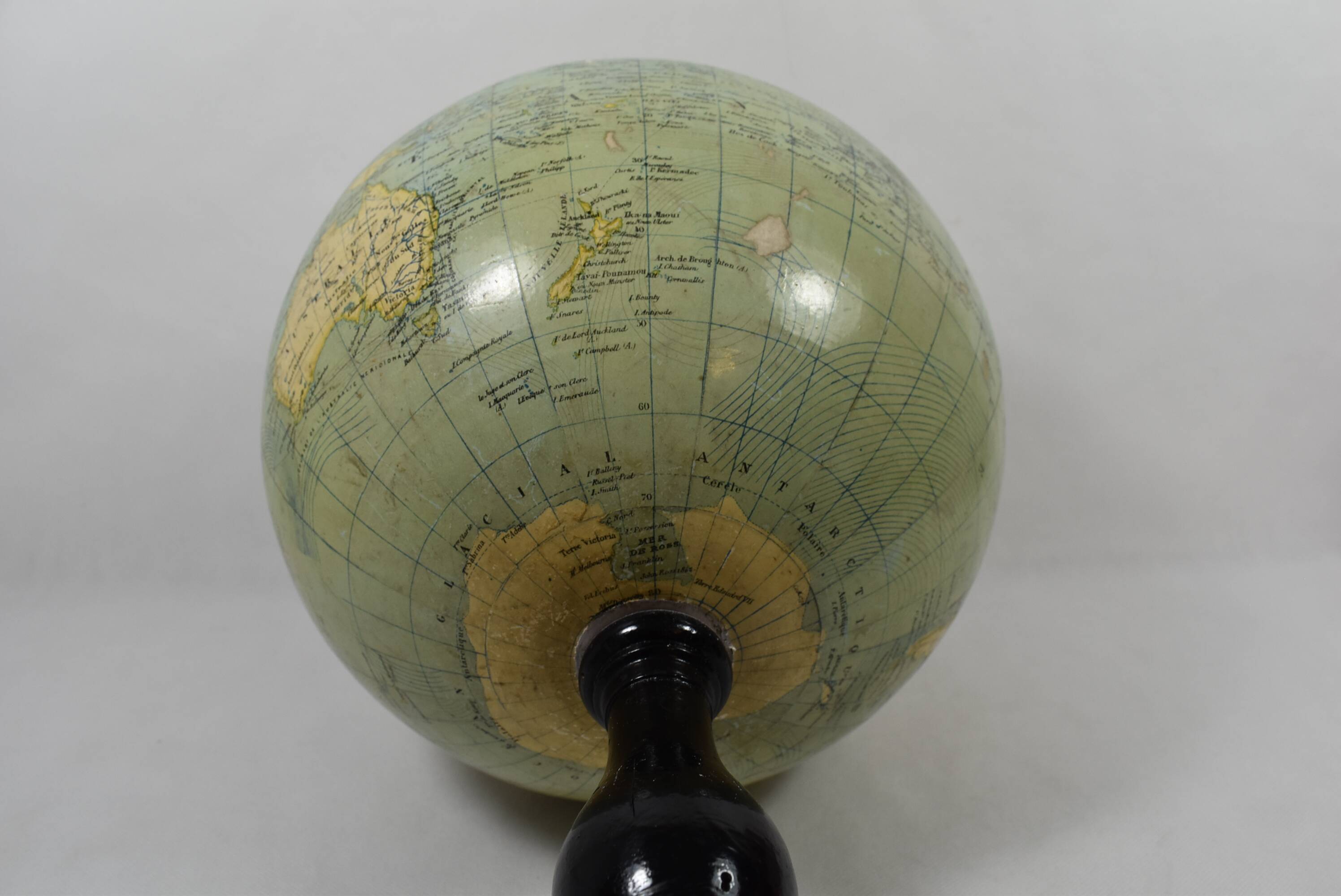 Glob metrique e bertaud publisher g thomas sucr paris 1900/1918