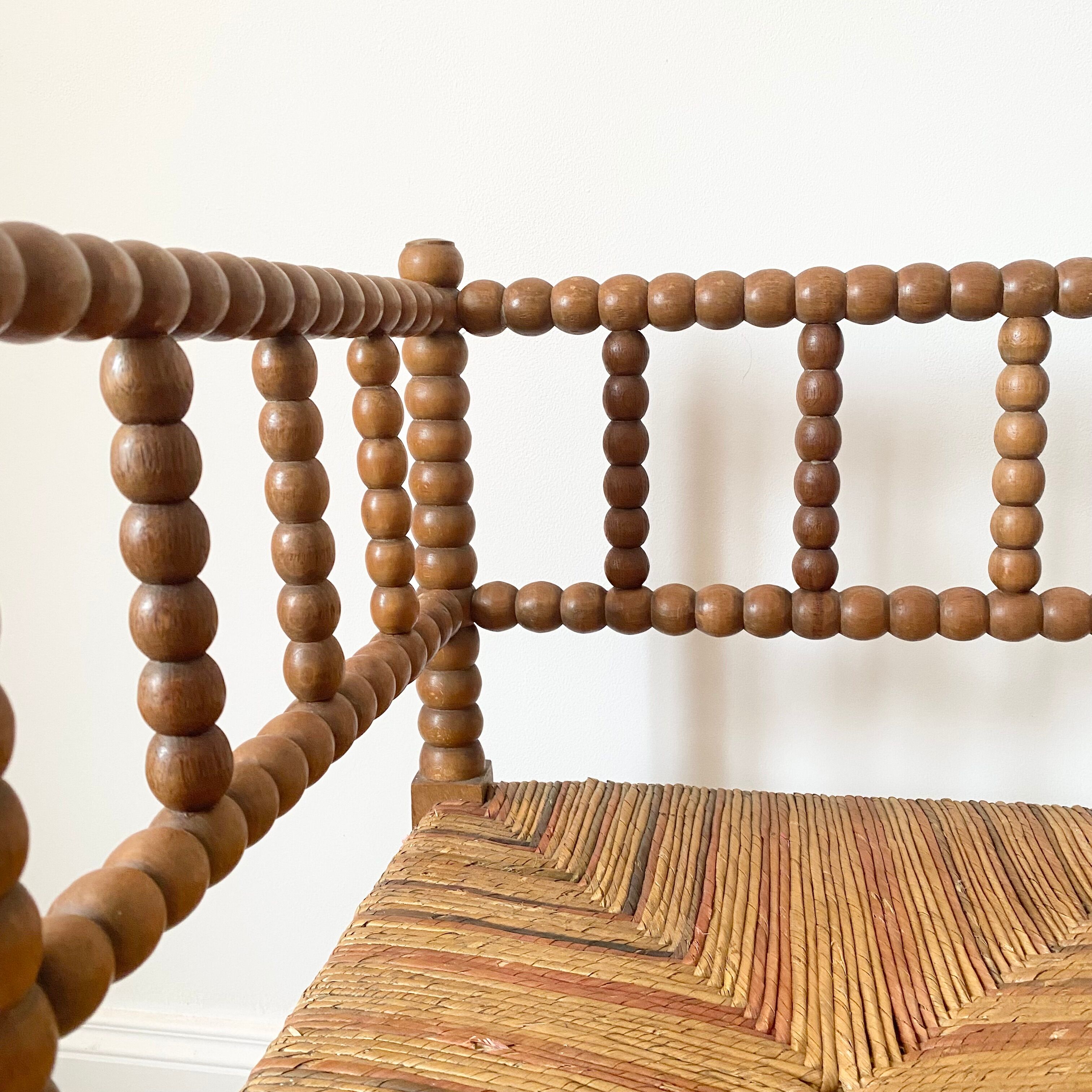 Vintage corner chair in turned oak and straw