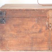 Wooden pre-war box with metal handle