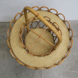 Portable bar stores rattan bottles