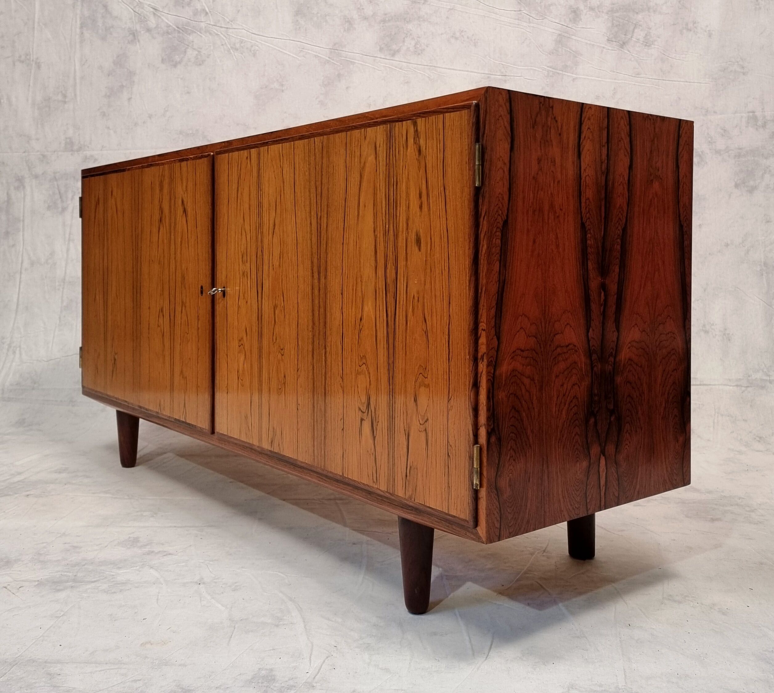 Scandinavian sideboard by Carlo Jensen for Hundevad & Co - Rosewood - Ca 1960