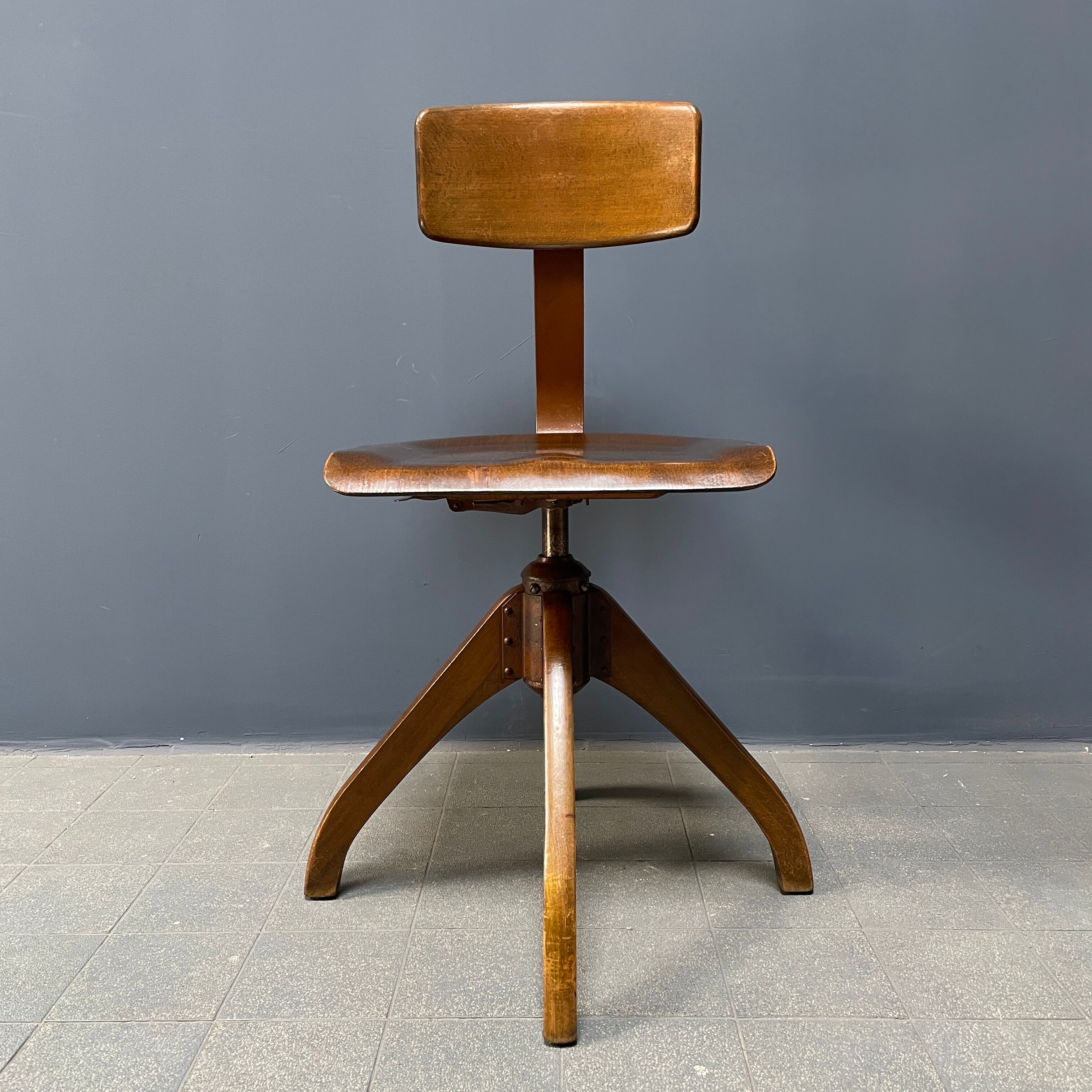 Brown Ama Elastik studio or atelier chair from the 1930s