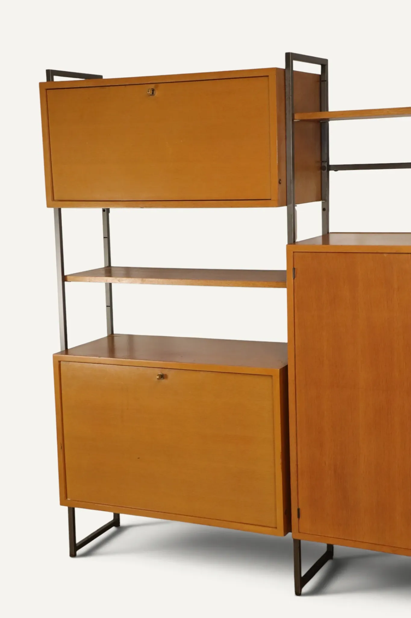 Modular library by Georges Frydman for EFA – 1960s