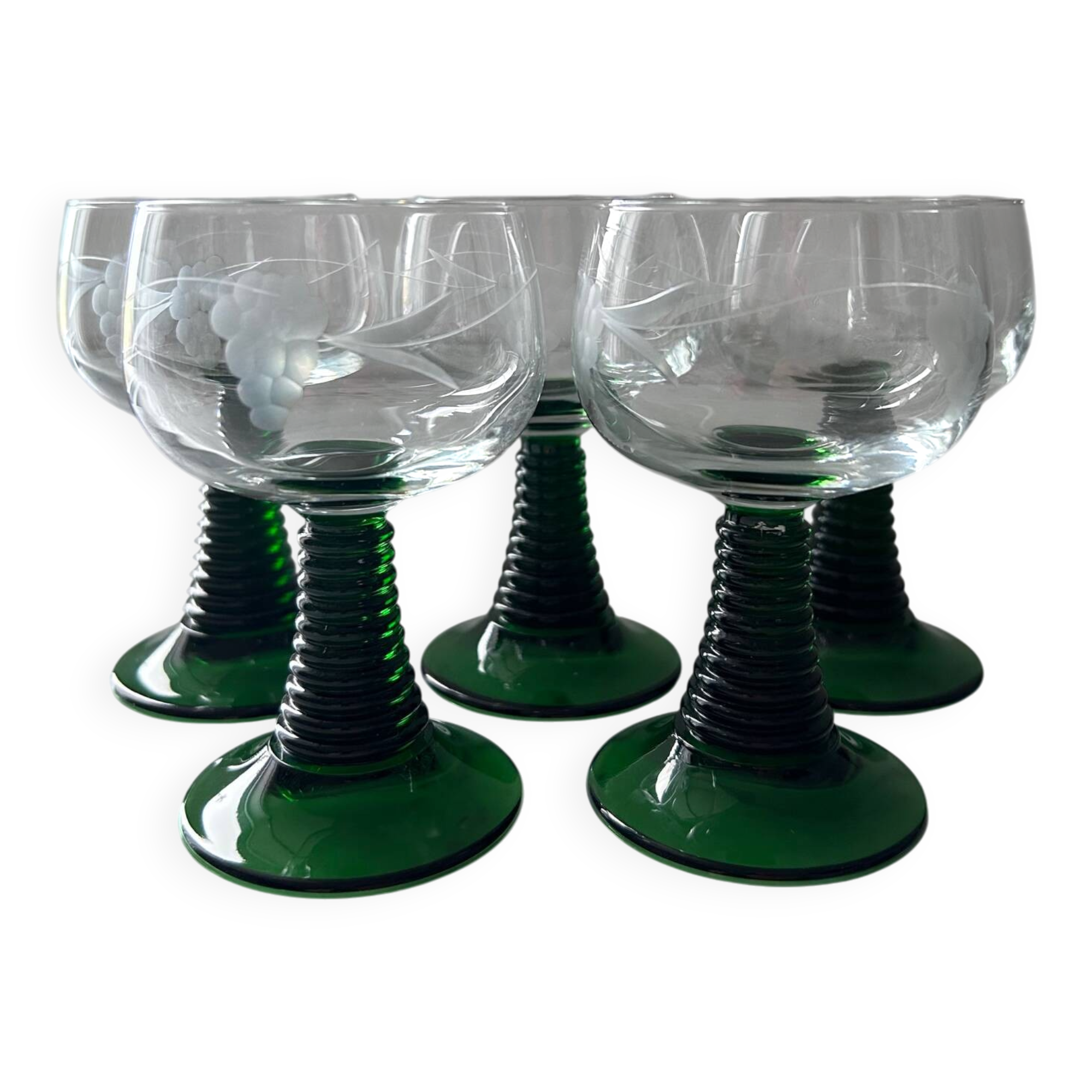 Service de 5 verres Roemer gravés 