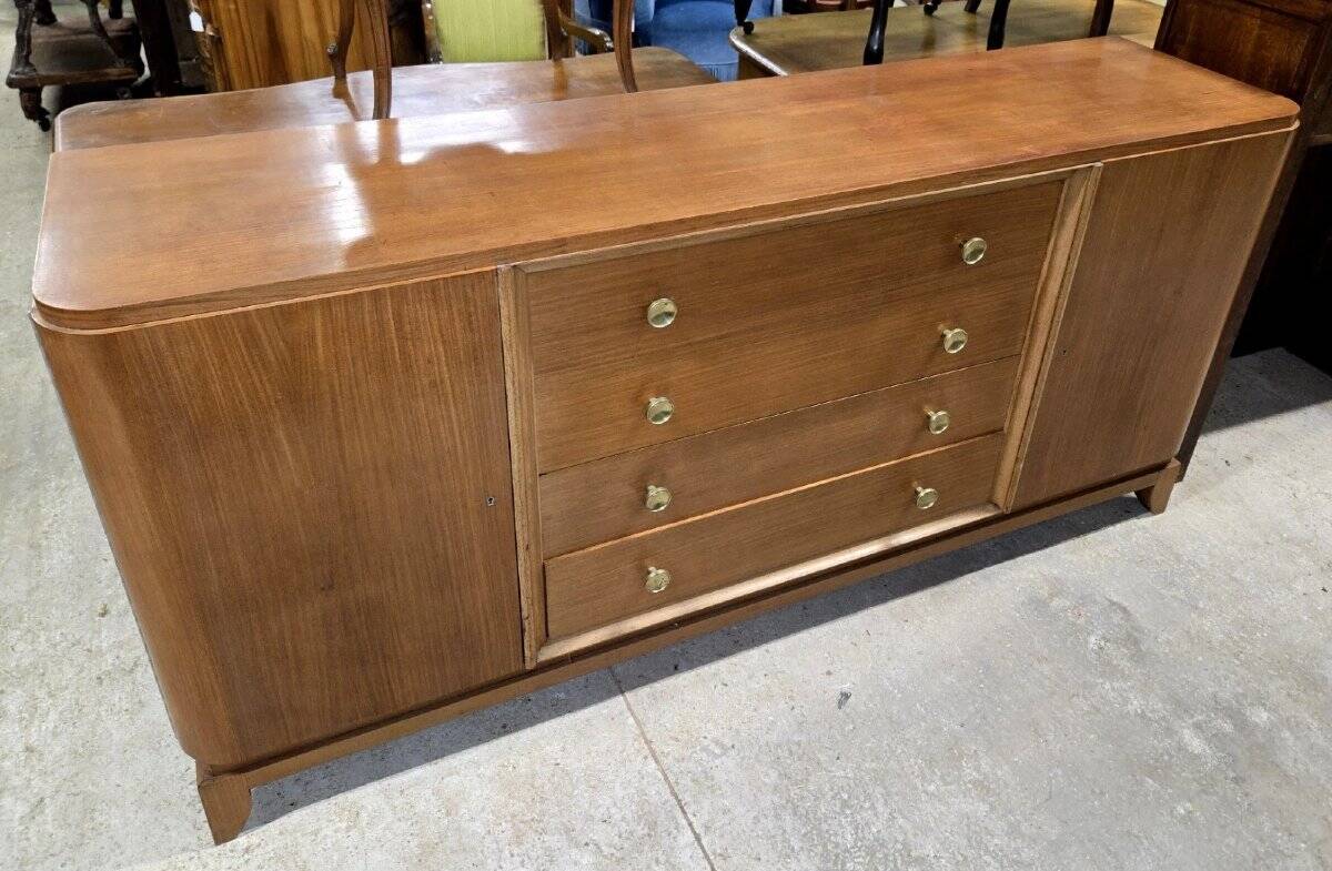 D'aprés André Arbus buffet en enfilade époque Art Déco en acajou blond