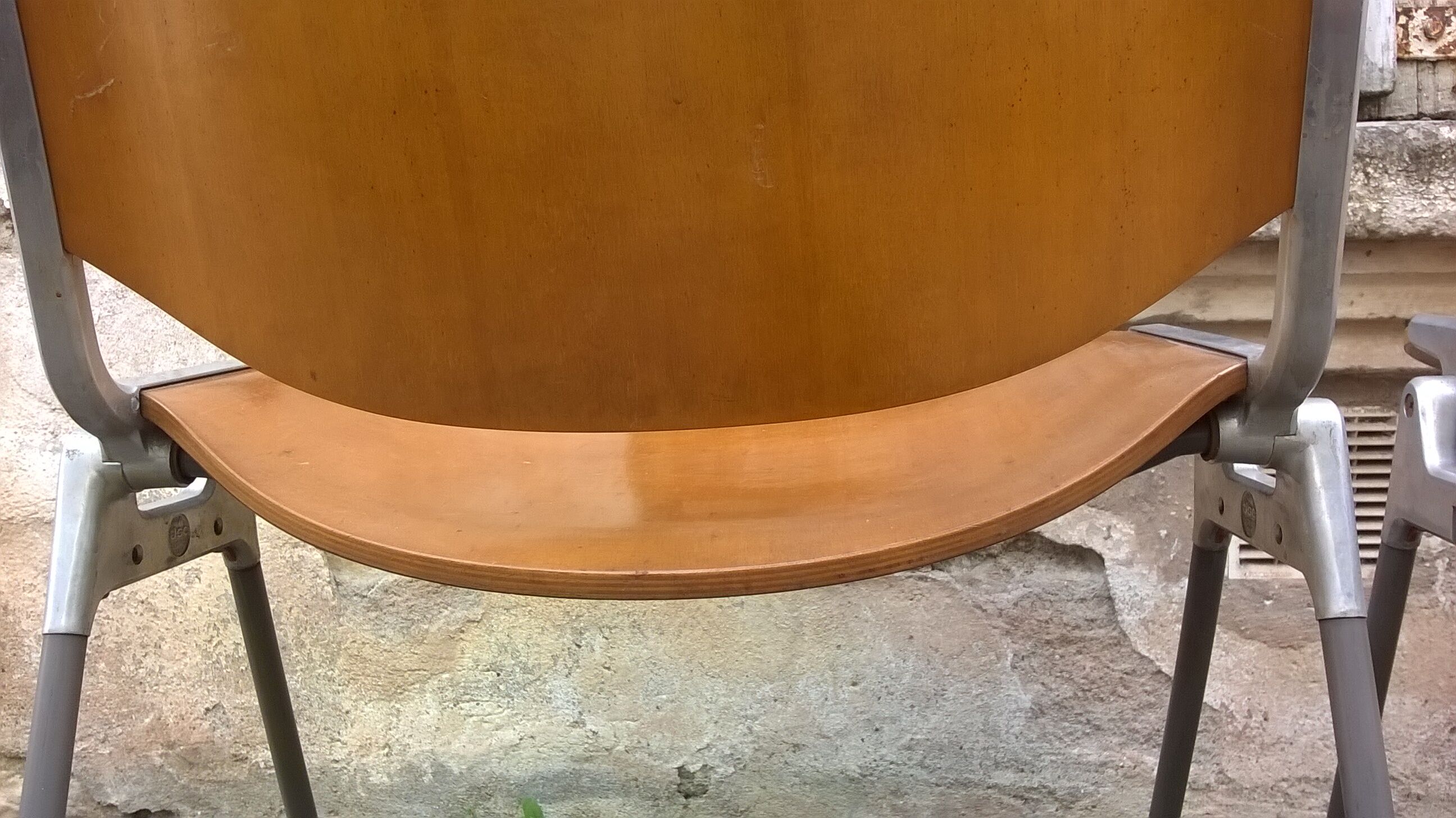 pairs chairs Giancarlo Piretti 1970