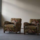 Modern Danish pair of curved lounge chairs, original fabric, Fritz Hansen, 1940.