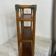 Etagère en bambou et rotin, années 70