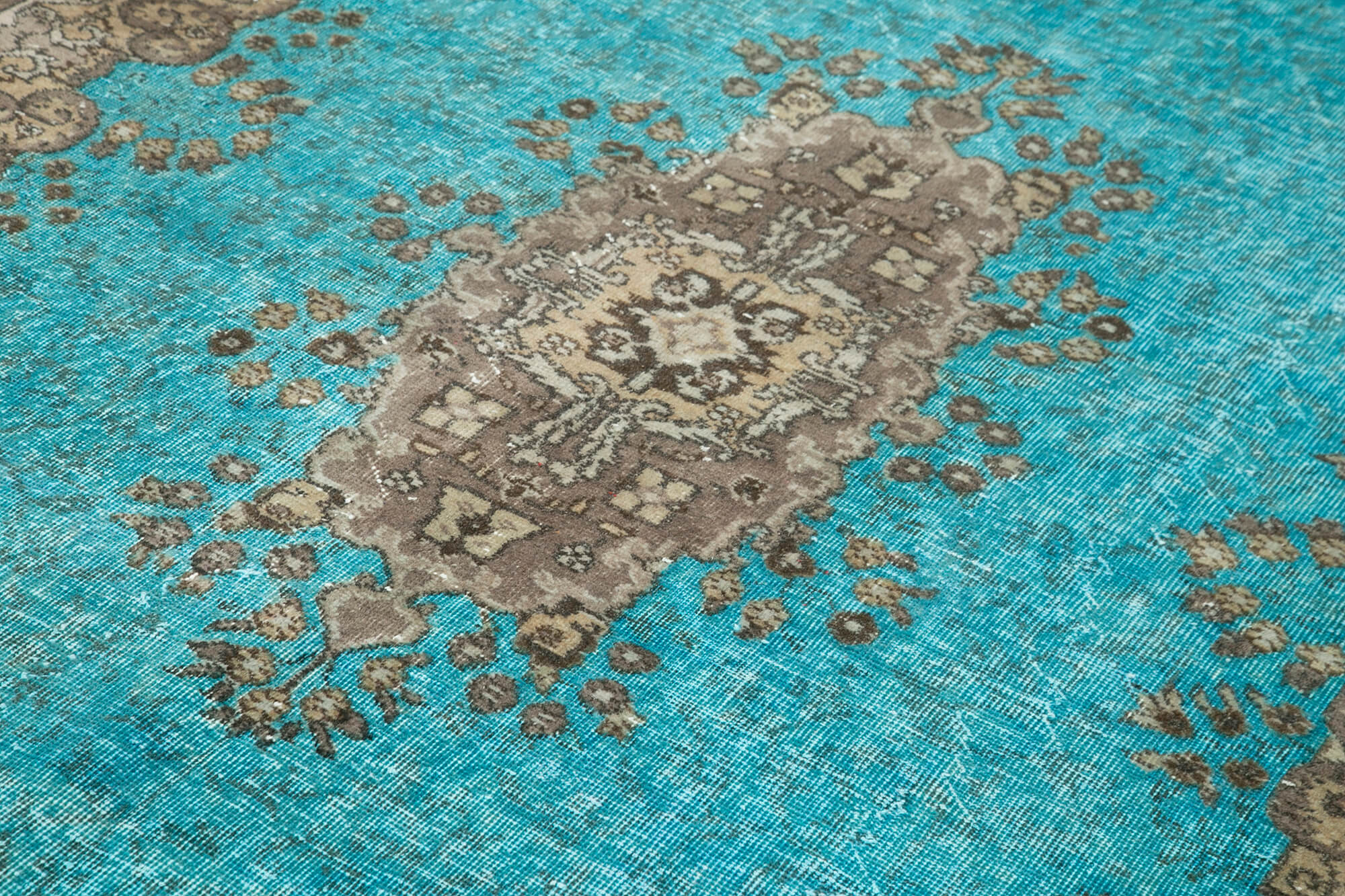 Handmade anatolian 1970s 209 cm x 326 cm turquoise rug