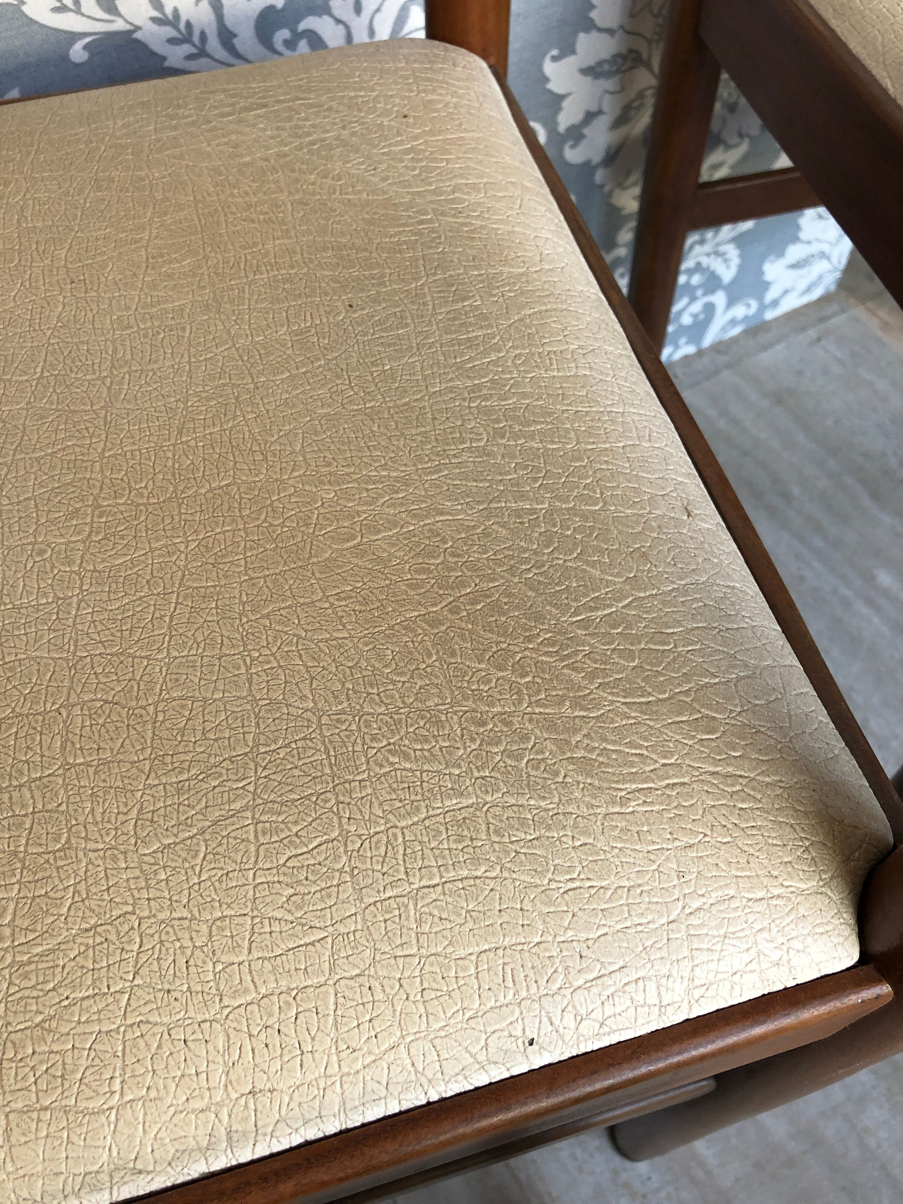 4 Scandinavian teak chairs, 1960