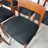 Ensemble de 6 chaises de salle à manger vintage en teck danois Niels O. Møller des années 1950, modèle n° 75.