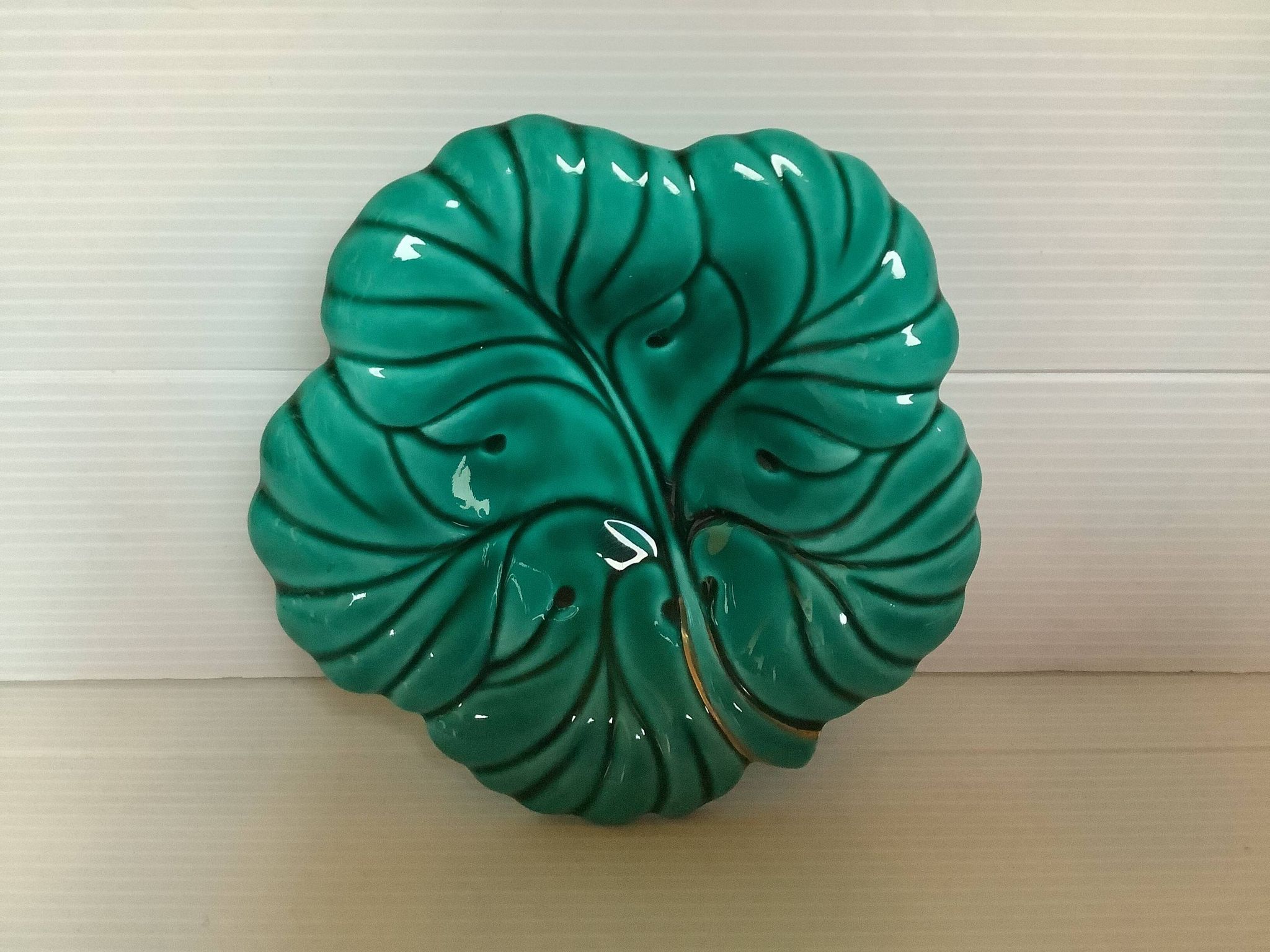 Vide poche baguier barbotine feuille de chou