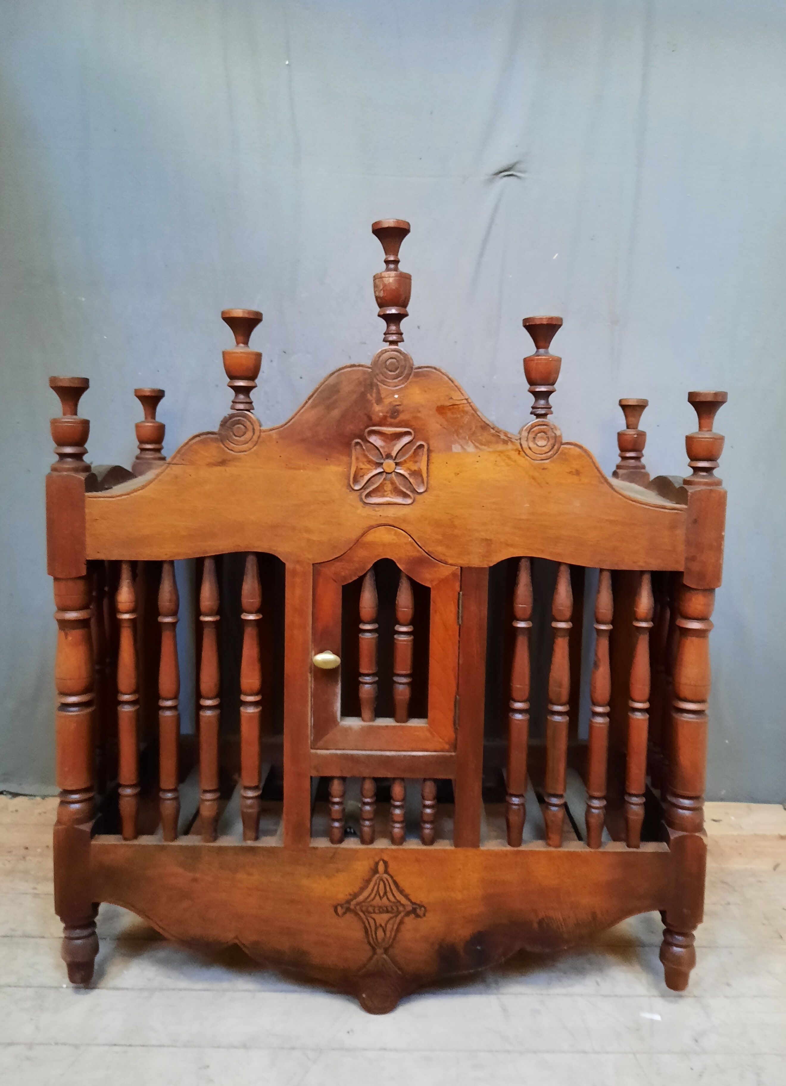 Provencal pannetiere