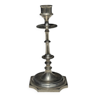 Un grand bougeoir chandelier argenté H23