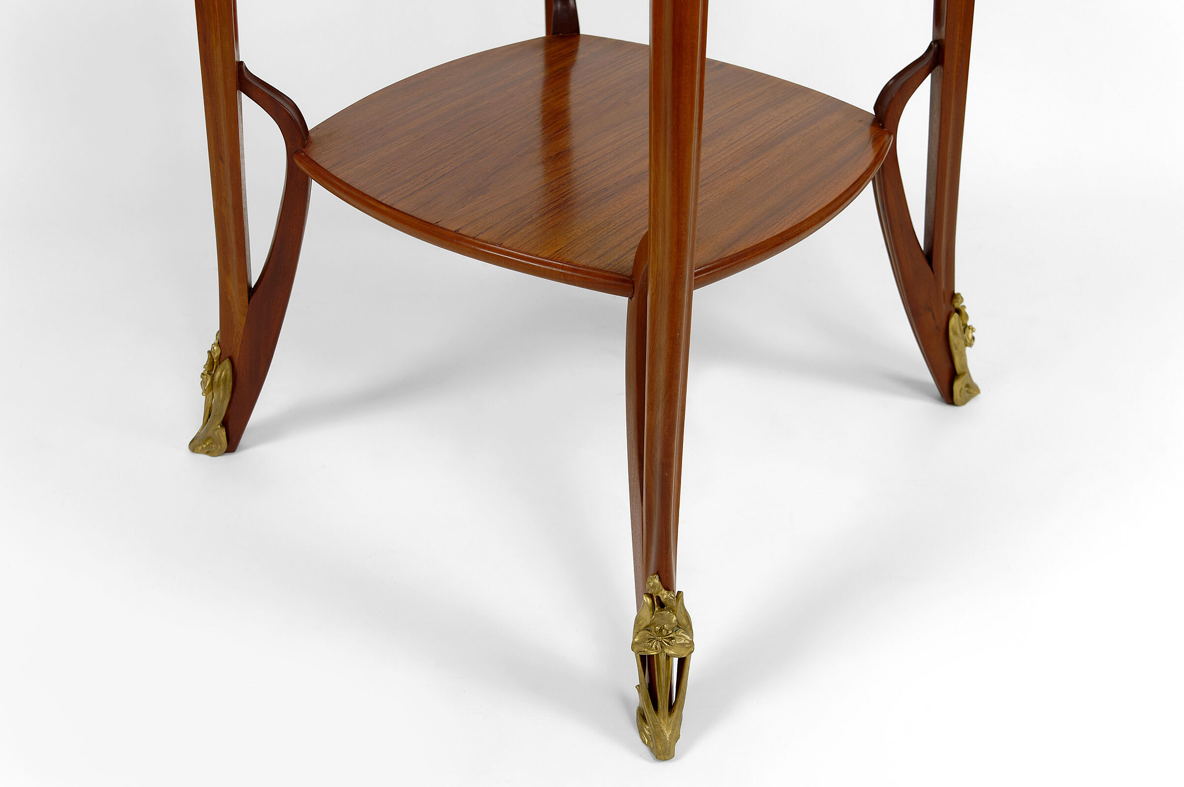 Pedestal table "Olga" by Louis Majorelle in mahogany, France, circa 1900