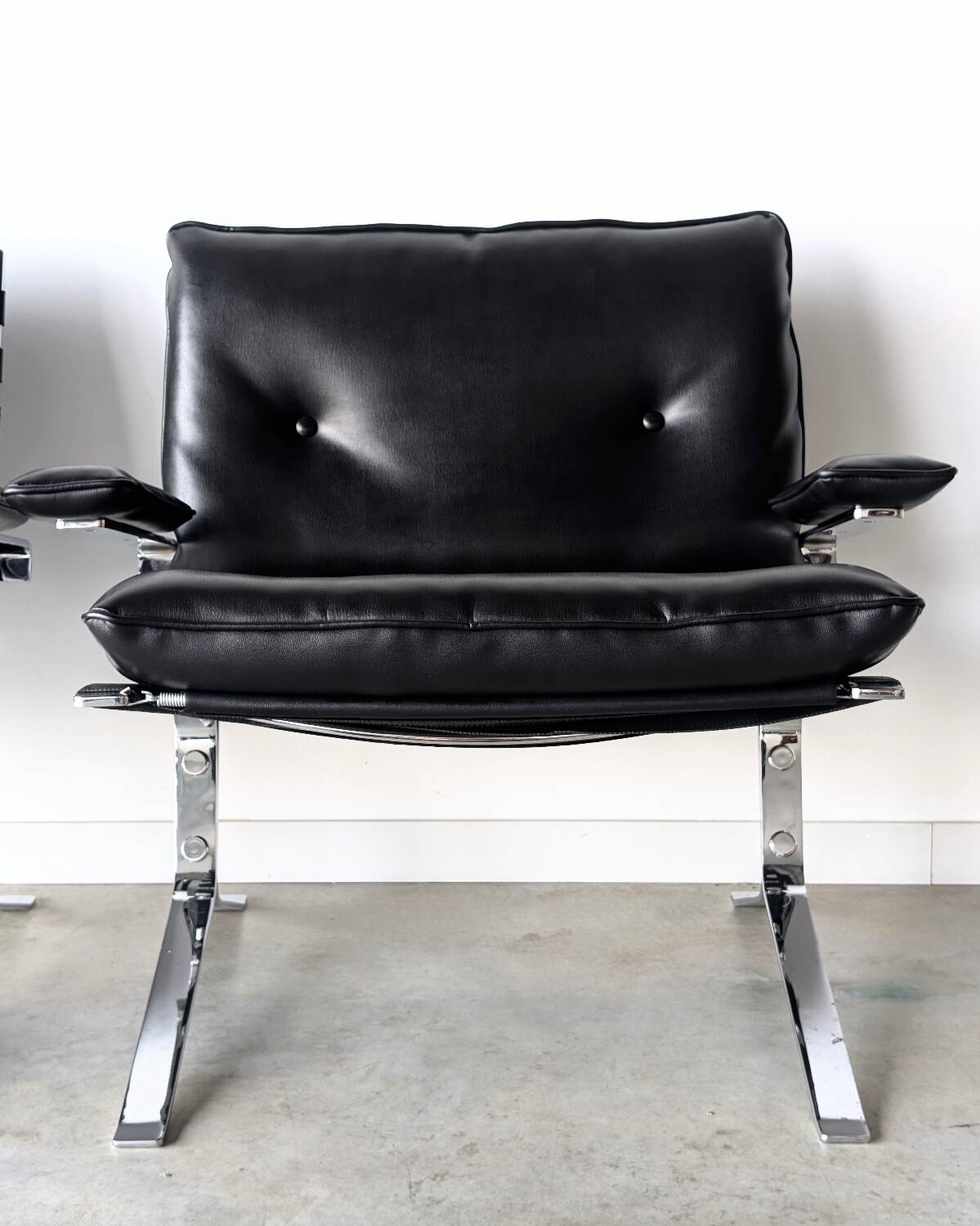 2 vintage Joker armchairs, Olivier Mourgue edition Airborne, 1960s 1970s