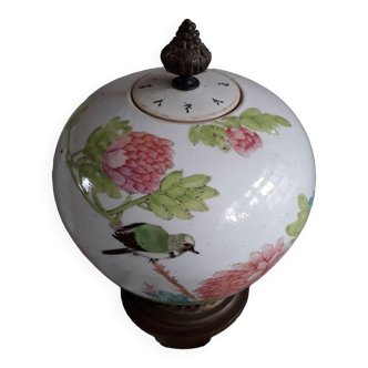 Very beautiful rare Chinese ceramic from the end of the 19th century