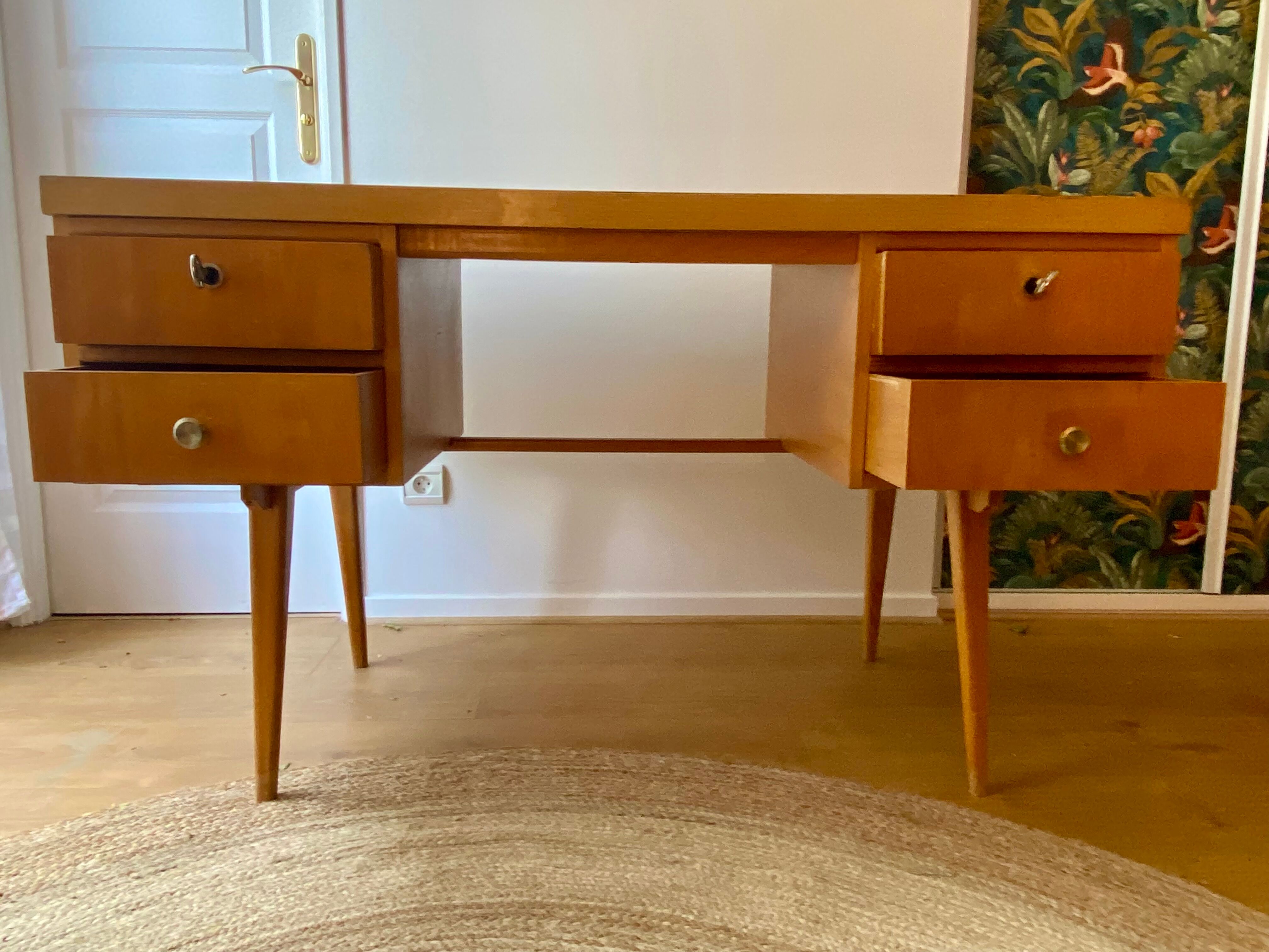 Desk feet compass 50s