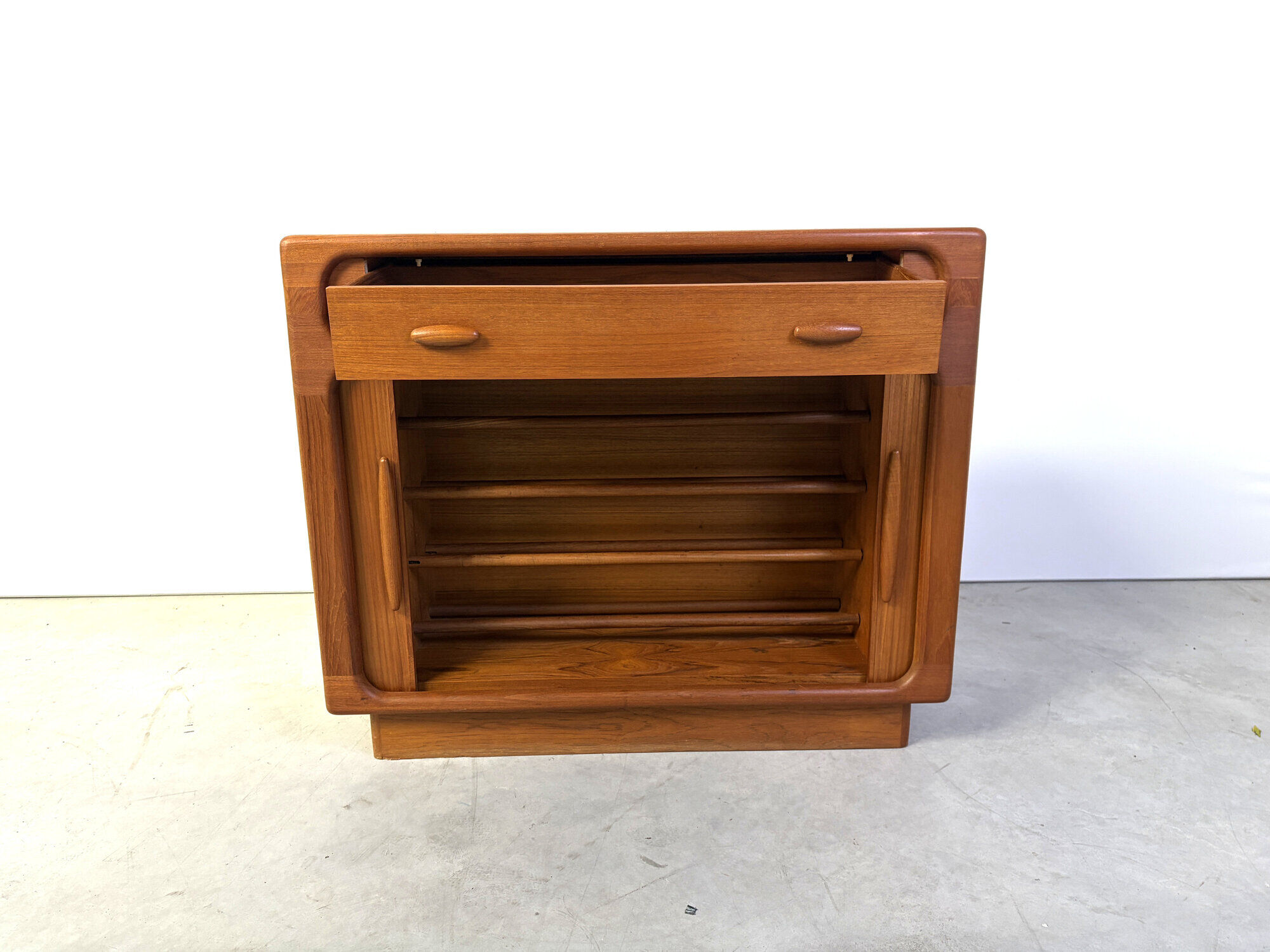 Mid century shoe cabinet by Dyrlund, 1960s