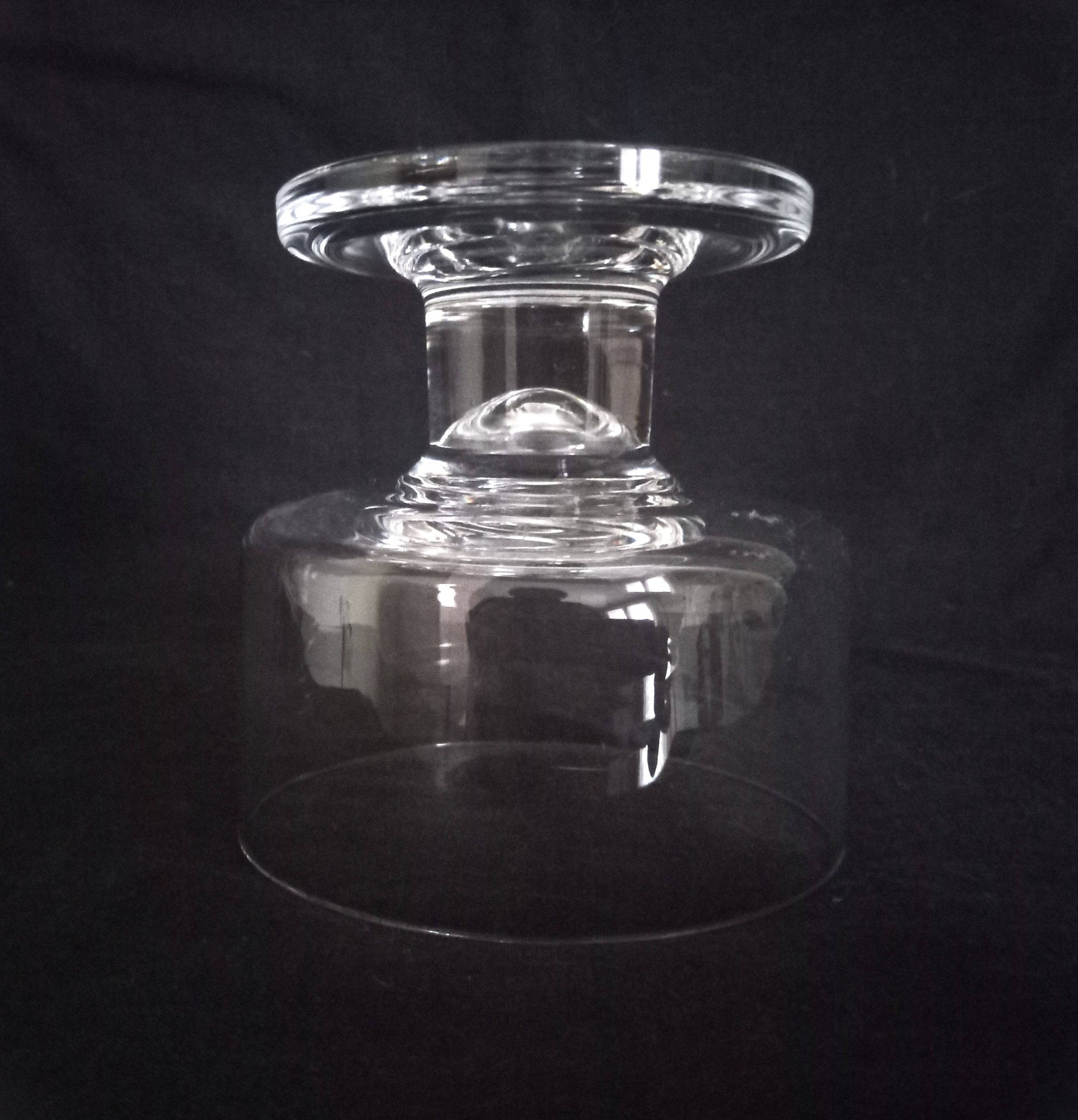 Set of 10 Art Deco crystal footed bowls.
