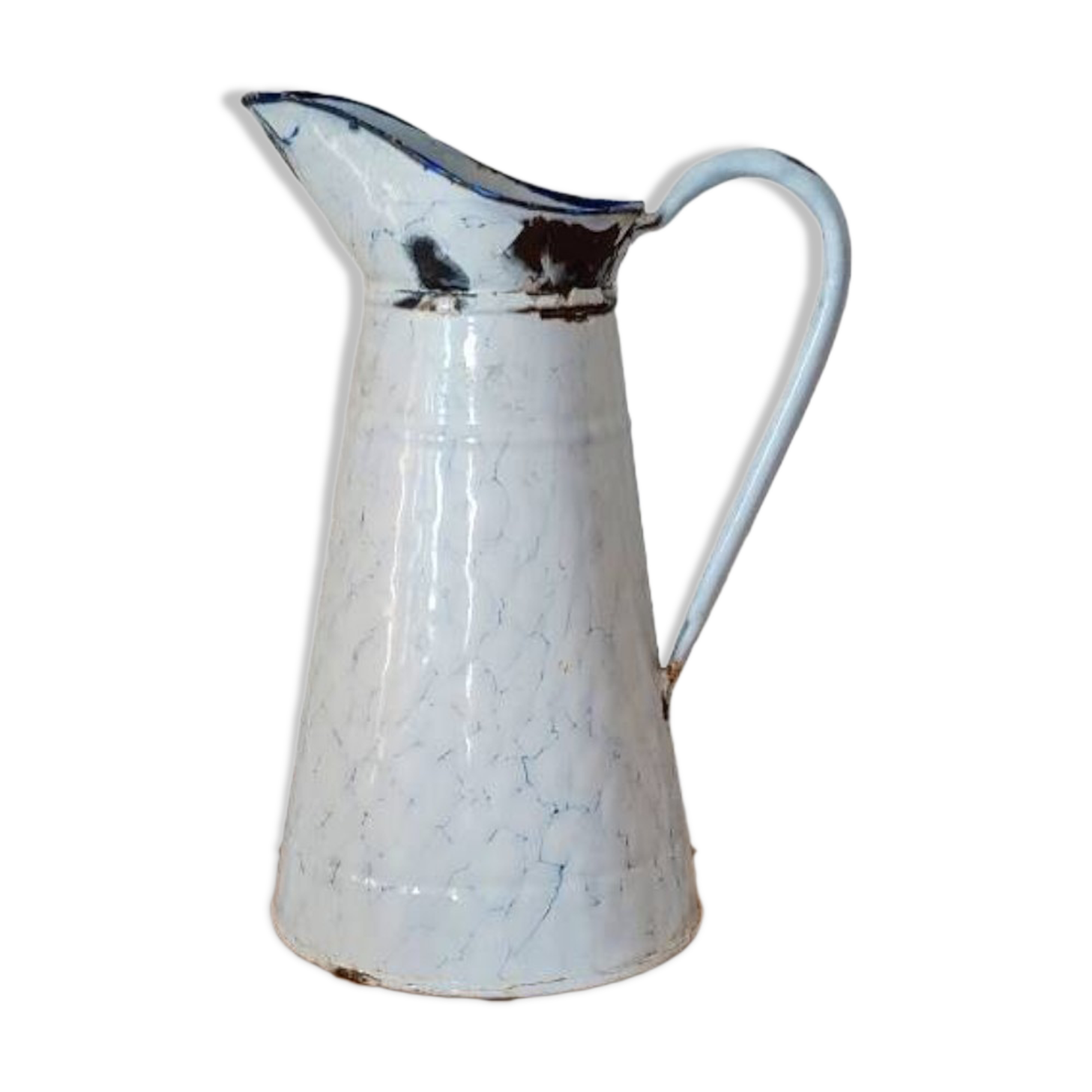 Large enameled water pot