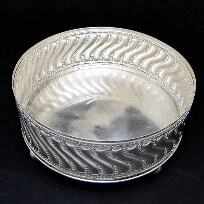 AU9 bowl in the Vienna Art Nouveau style