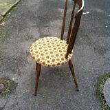 Petite chaise ensoleillée des sixties