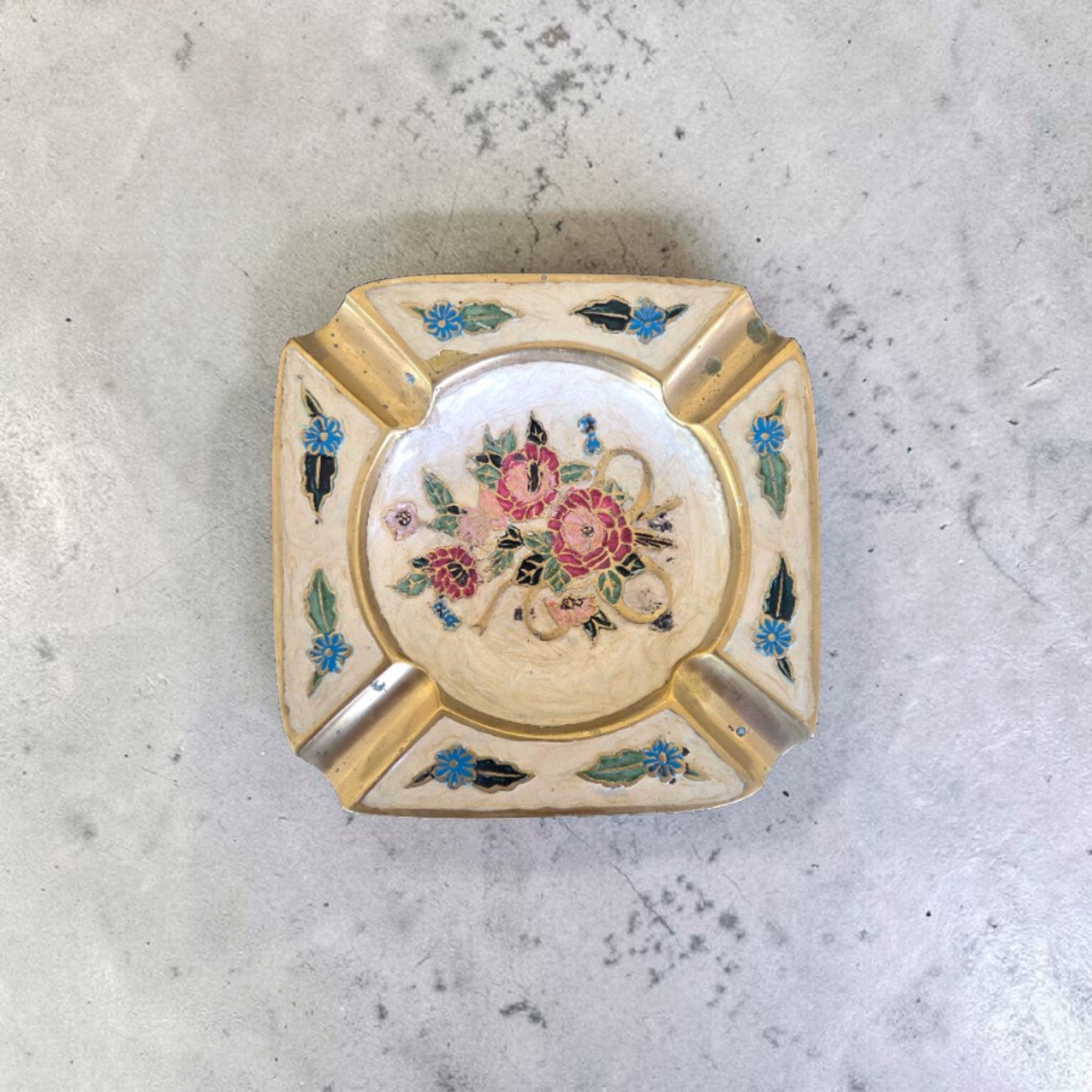 Enamelled bronze ashtray